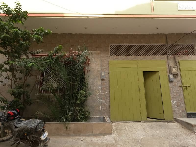 A Prime Location 160 Square Yards House In Karachi Is On The Market For sale 1