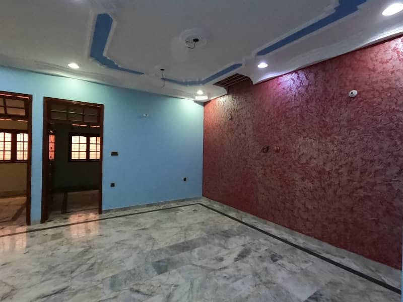 A Prime Location 160 Square Yards House In Karachi Is On The Market For sale 3