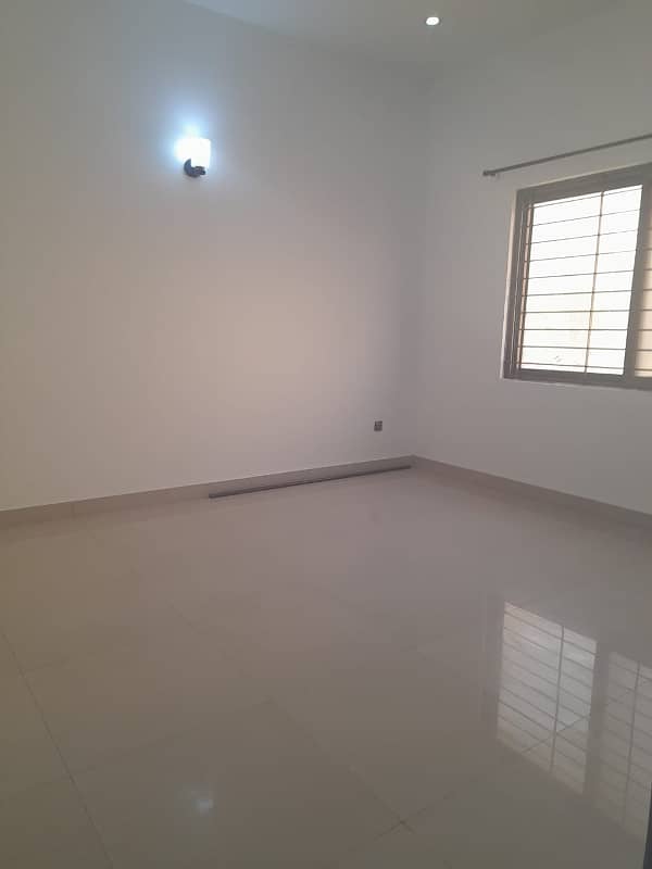 Defence 120 Yard Bungalow For Rent 1