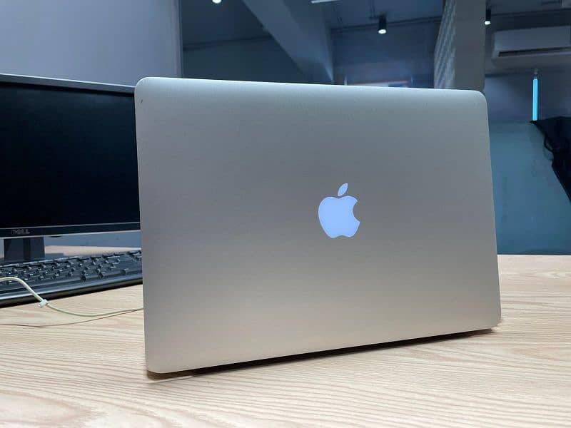 MacBook air 2017 4