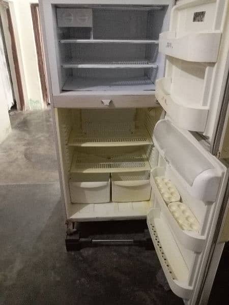 2nd hand refrigerator 4