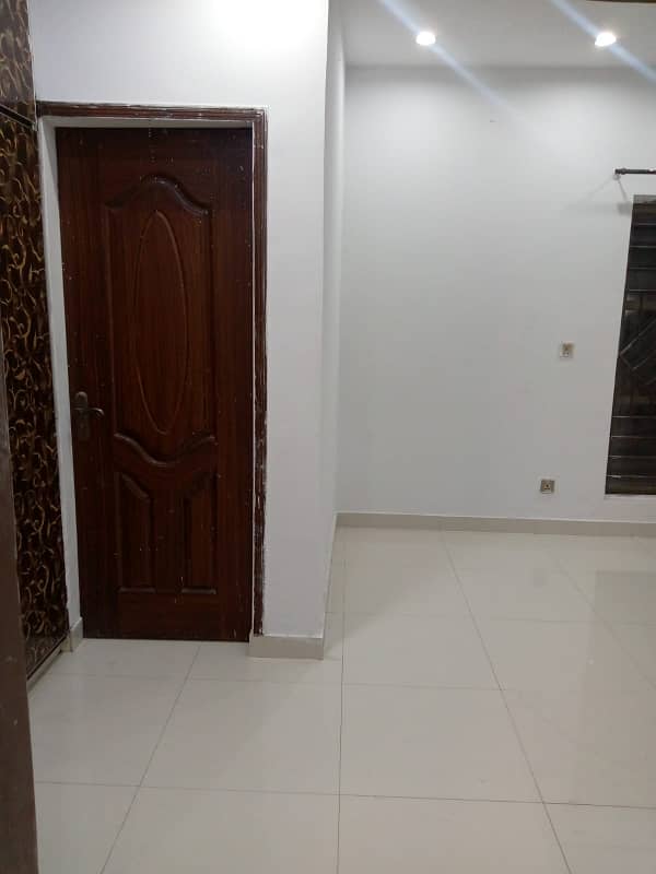 For Rent 7 Marla Uper portion Location Canal garden Lahore 5