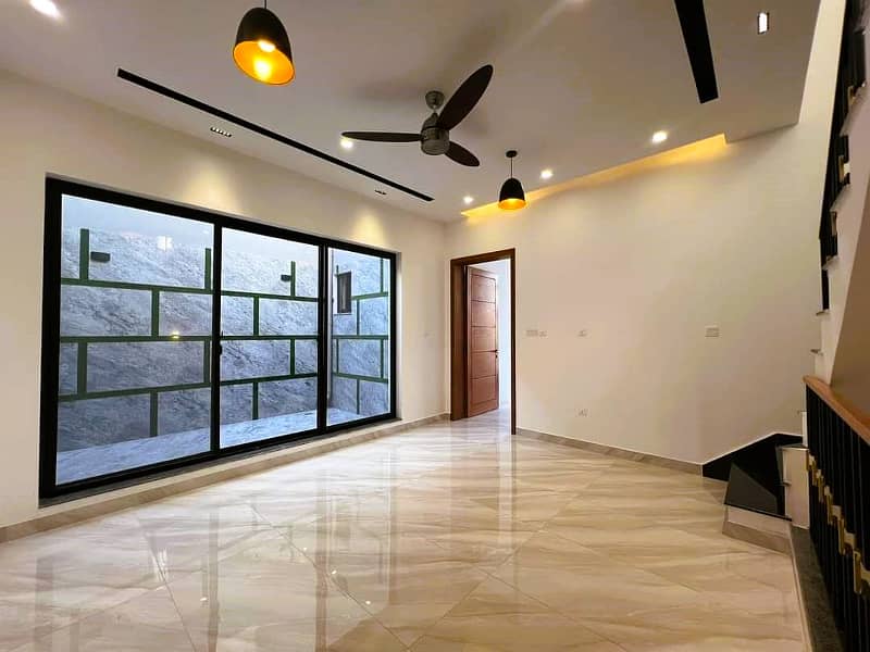 5 Marla House for Sale in Sector E Bahria Town Lahore 11