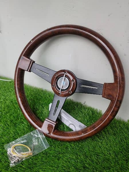 Classic Wooden Steering wheel 0