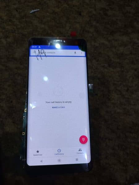 Sony xz3 fresh or dotted panel available 3