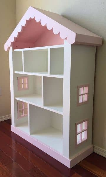 DOLL HOUSE for Barbies 9