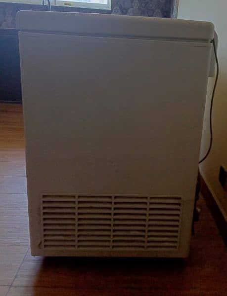 2 door freezer for sale seasonal use only   one year use 2