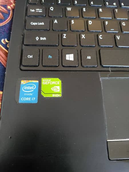 Acer laptop Travelmate core i7 5th gen 8gb 256 ssd 8