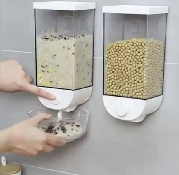 Wall Mounted Cereal Dispenser l 1.5 kg Capacity 1