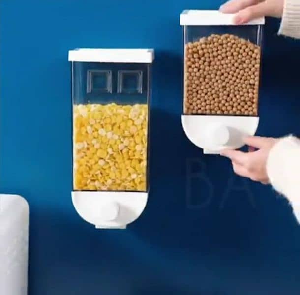 Wall Mounted Cereal Dispenser l 1.5 kg Capacity 4