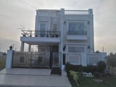 5 Marla New Stylish Design Bungalow ideal Location in PHASE 6