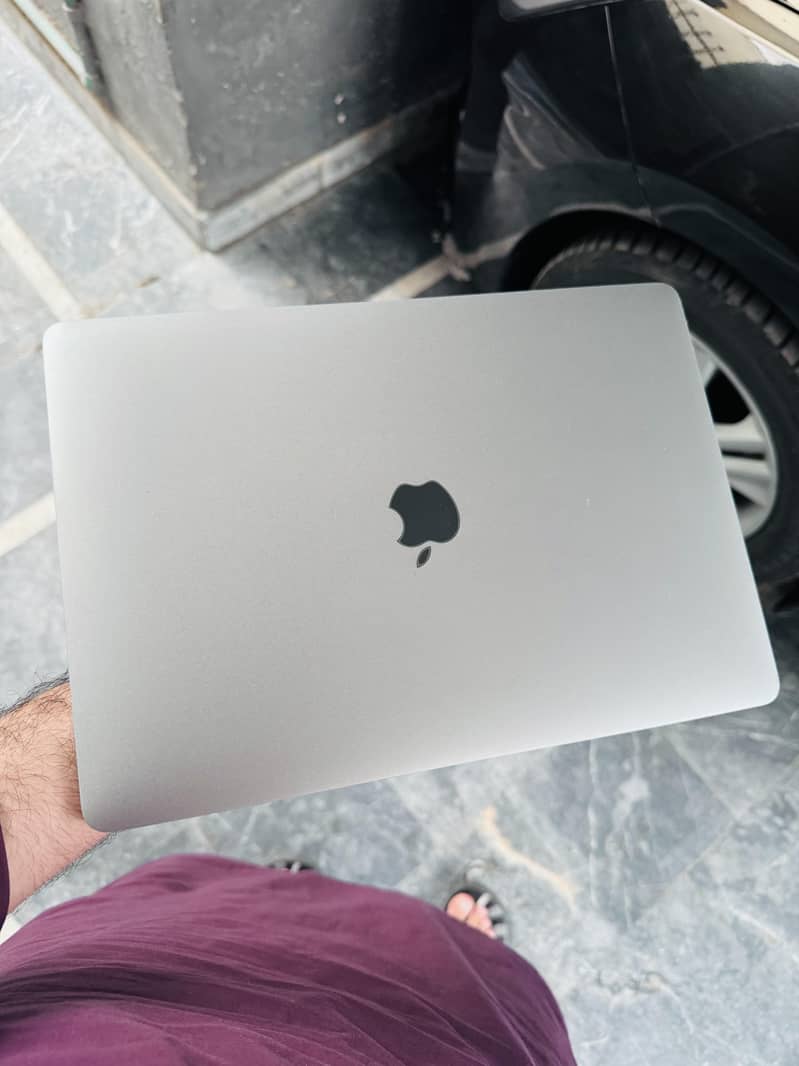 Macbook Pro 2019 13" 8/512 0