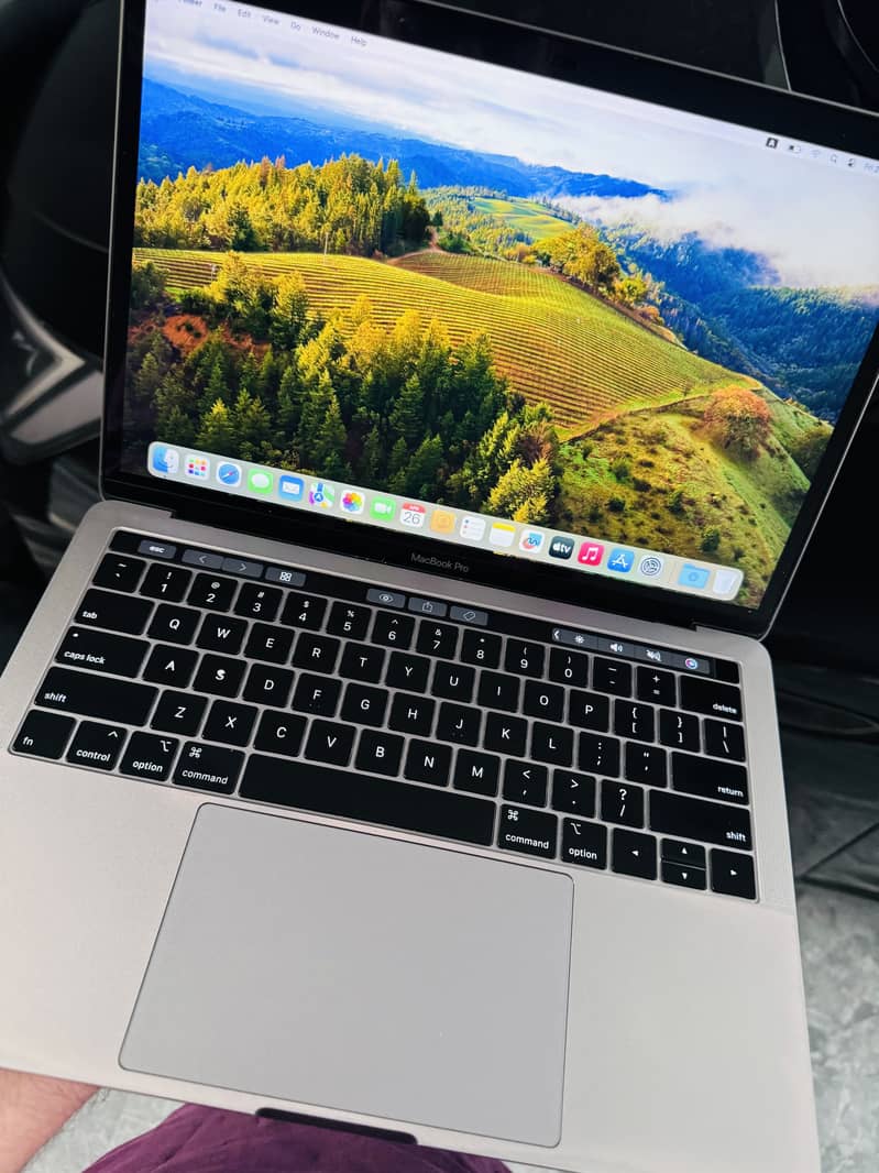 Macbook Pro 2019 13" 8/512 7