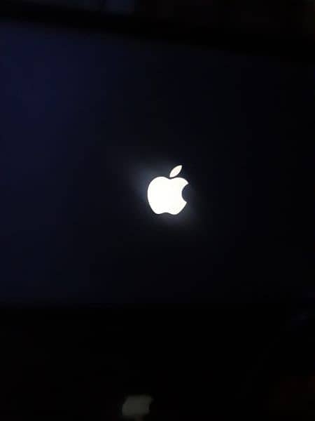 MacBook Pro (15-inch, Early 2011) | Laptop 1