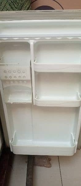 orient room refrigerator 1