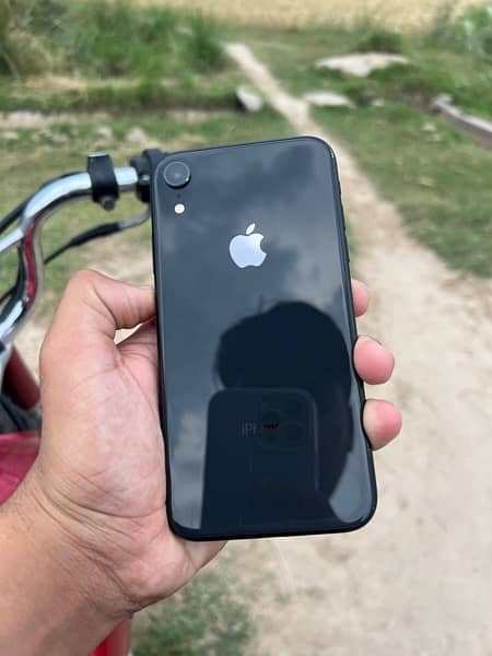 Iphone Xr water pack 2