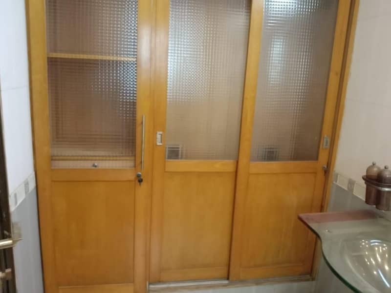 1 kanal vip used double storey house available for sale in PCSIR 2 by fast property services real estate and builders lahore with original pics of this house 37
