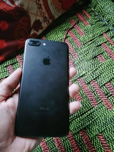 Iphone 7+ pata approved 256gb condition 10/10 only panal change 1