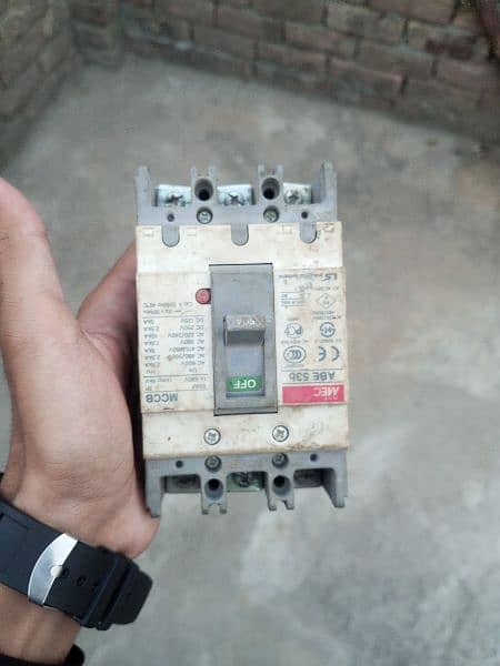 Breaker New Condition For sale Made in Korea 0