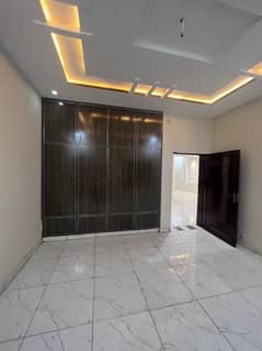 5 Marla Upper Portion For rent available