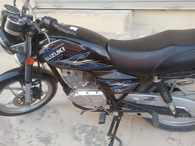 Suzuki GS 150SE 2022 model 6