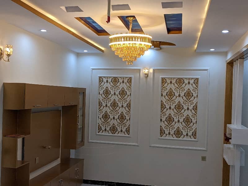 Brand New Vip 5 Marla First Entry Double Storey Owner Built House Spanish Stylish Available For Sale In Park View City Lahore 7
