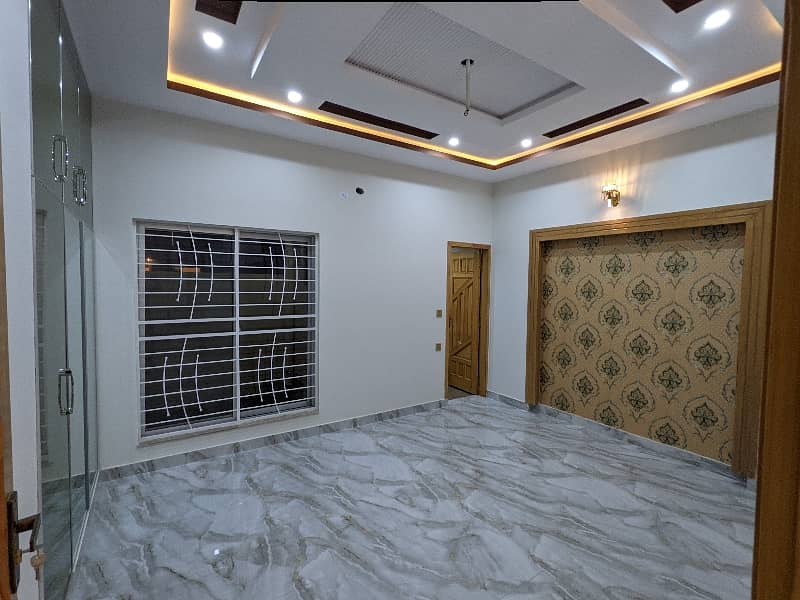 Brand New Vip 5 Marla First Entry Double Storey Owner Built House Spanish Stylish Available For Sale In Park View City Lahore 10