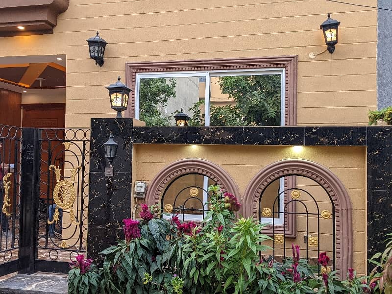 5 Marla Brand New Leatest Luxery Spanish House Double Storey Available For Sale In Parkview Society Lahore With Original Pictures By Fast Property Services Real Estate And Builders Lahore. 0