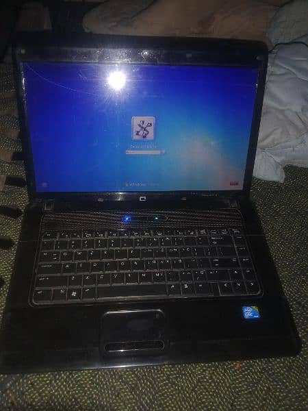 Ian selling new condition laptop 1