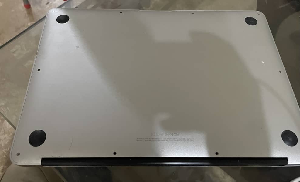 Macbook air 2015 model 3