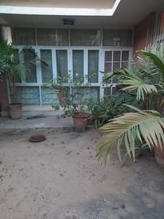 Tipu Sultan Road 500 Yards Single Storey Bungalow For Commercial Rent