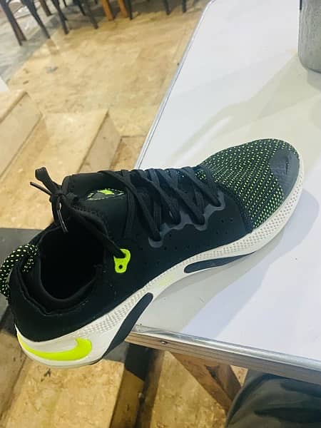 Original Nike Running Shoes With Original QR Code AQ2730-100 (US-9.5) 1