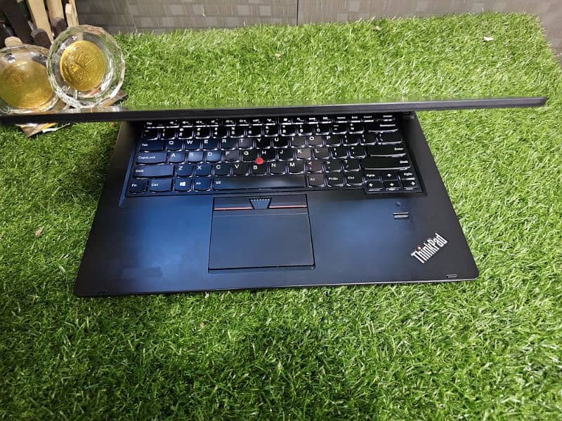 Lenovo ThinkPad Core i5 6th gen, 16 gb Ram, 256 Gb ssd, Touch screen 6