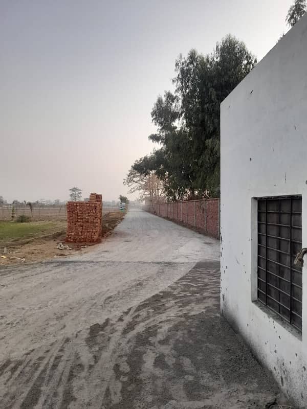 1 Kanal Farm House Land Available For Sale In Orchard Greenz Bedian Road On Cash An Installments 1