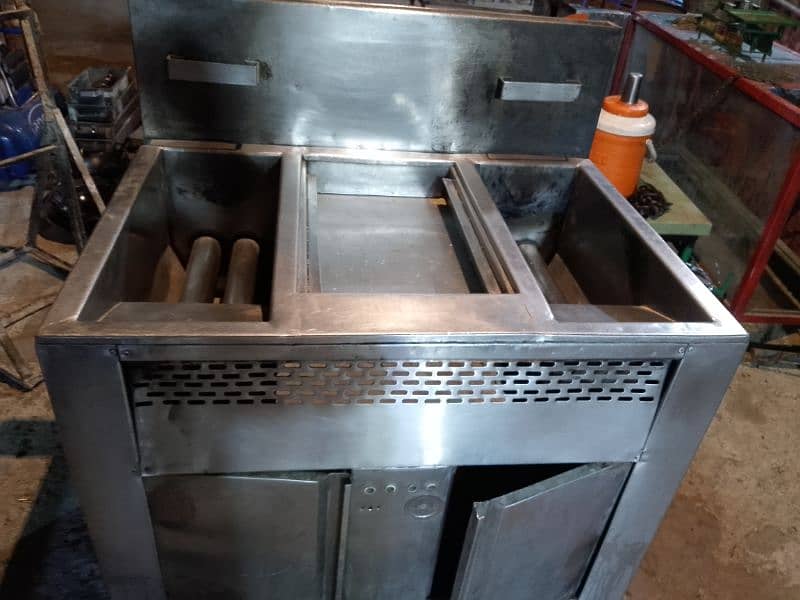 Double deep fryer used condition 4