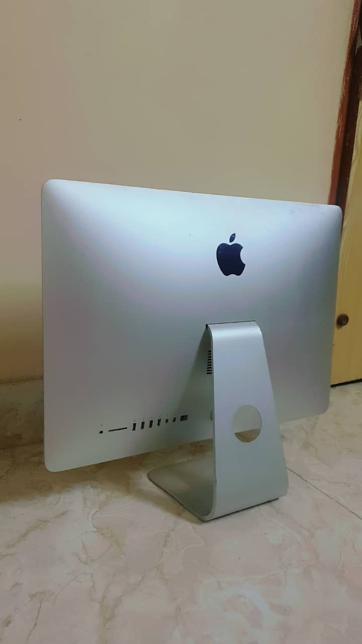 Apple iMAC 0