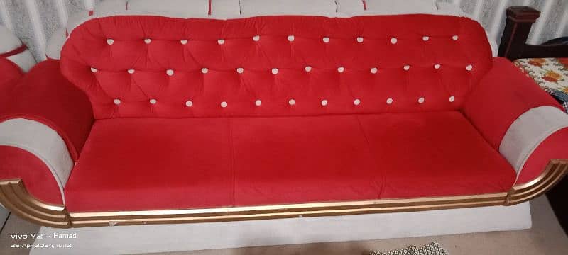 6 seater sofa condition 10 by 10 1