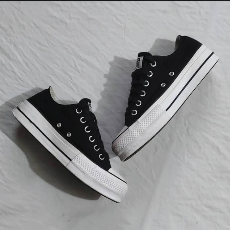 Converse Chuck Taylor All Star Classic LOW-TOP Platform Sole Shoes 2