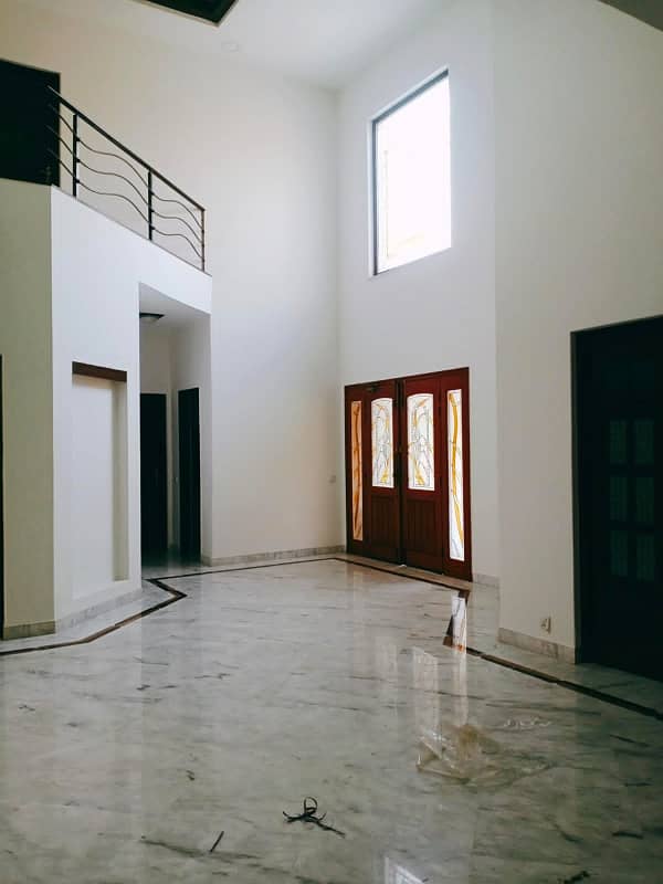 1 Kanal Full House Available For Rent In DHA Phase 7 Lahore 11