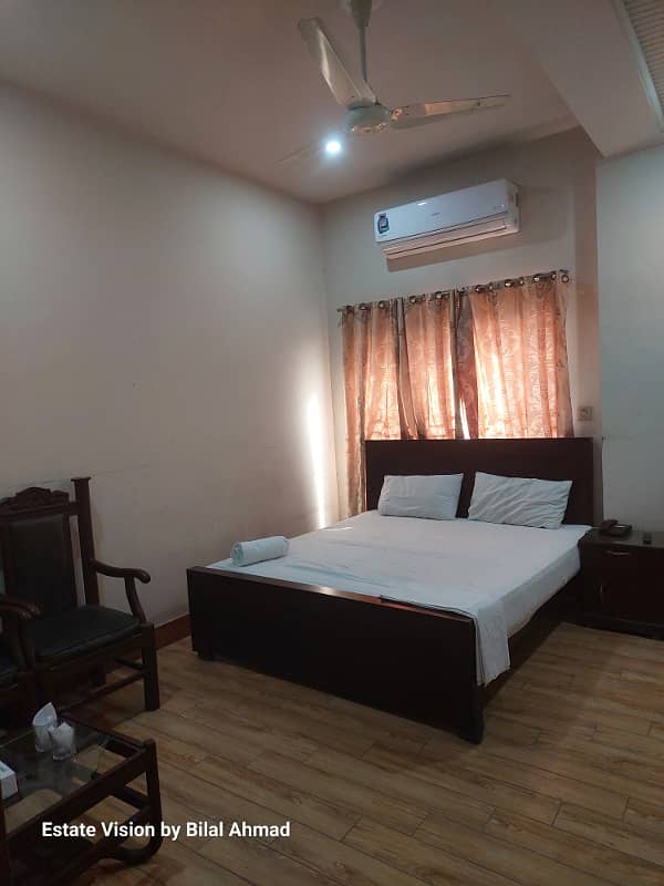 Daily Basis Furnished room available for Rent 5000/6000/7000/8000 with Free Electricity & Breakfast 7