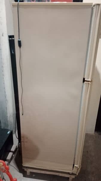 pel fridge with original parts with best condition 4