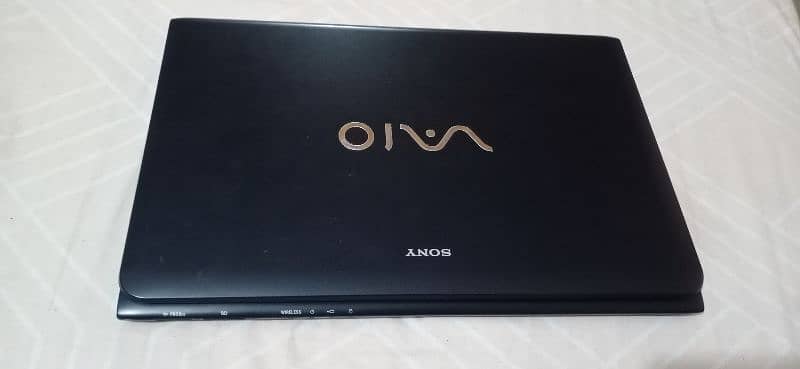 sony vaio laptop forsale 8