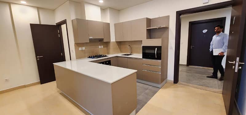 Eighteen One Bed Ready Apartment For Sale 5