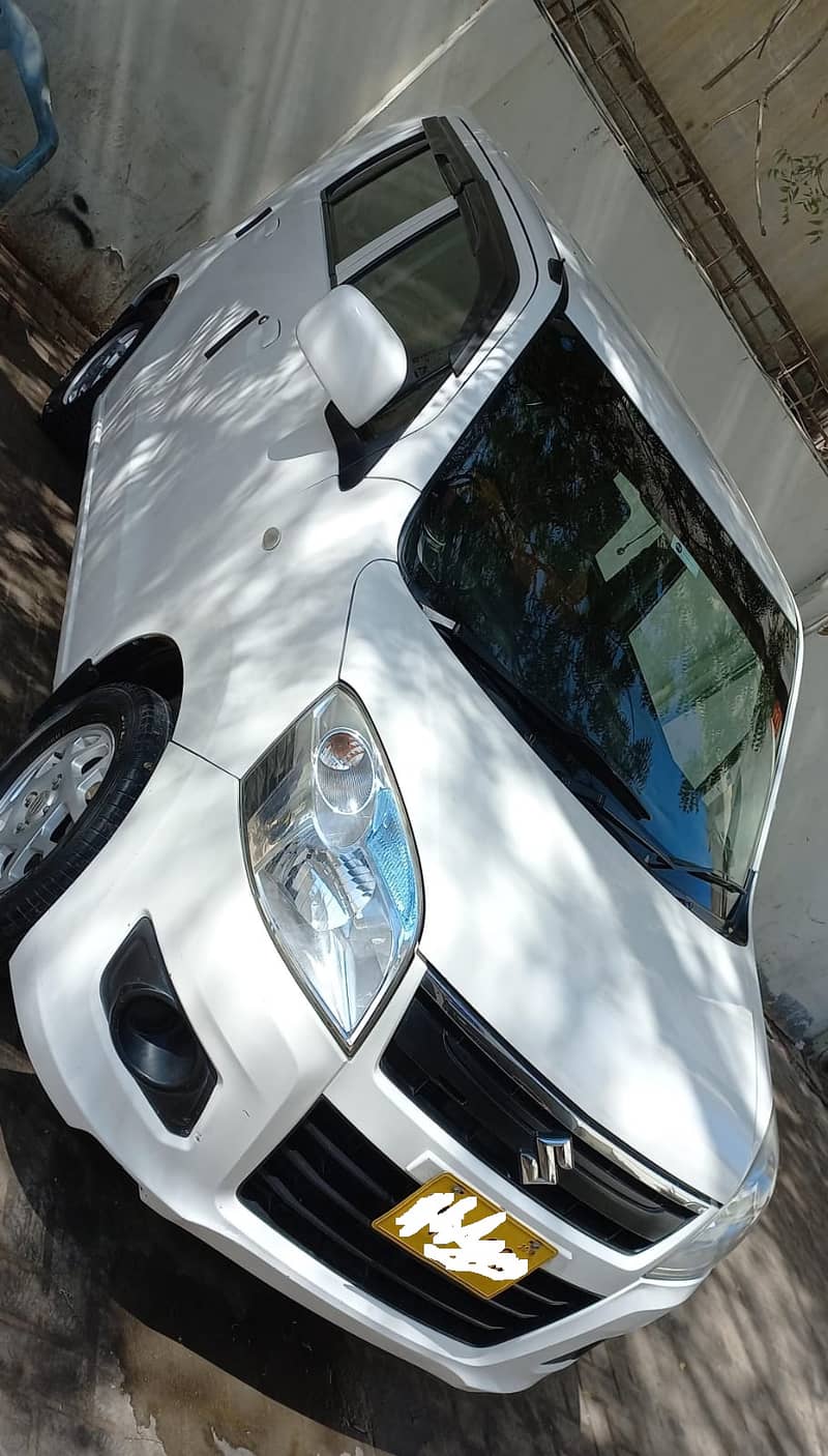Waganor VXL 2018 color white 1st owner 1