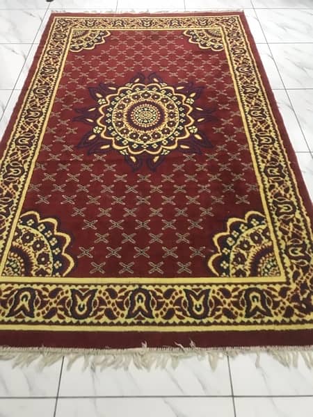 carpets/ rugs for sale urgently 1