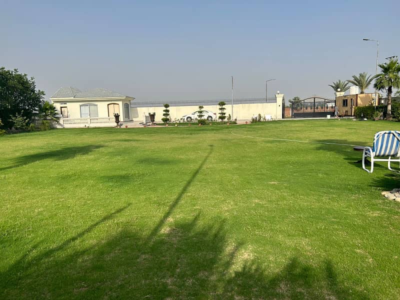 5 Kanal Beautiful Farmhouse Is Up For Sale In Lahore Greenz Bedian Road A Block 15