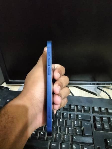 iPhone 12 jv 256gb 86 battery health with box condition 9/10 0
