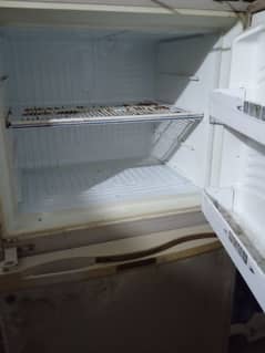 10CF Dawlance Refrigerator for Sale
