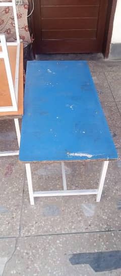 selling school chairs and tables