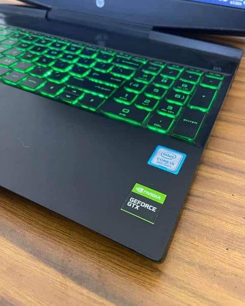 9th gen HP Gaming Laptop With GTX 1050 3GB 2